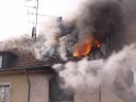 Feuer 3 Reihenhaus komplett ausgebrannt Koeln Poll Auf der Bitzen P050